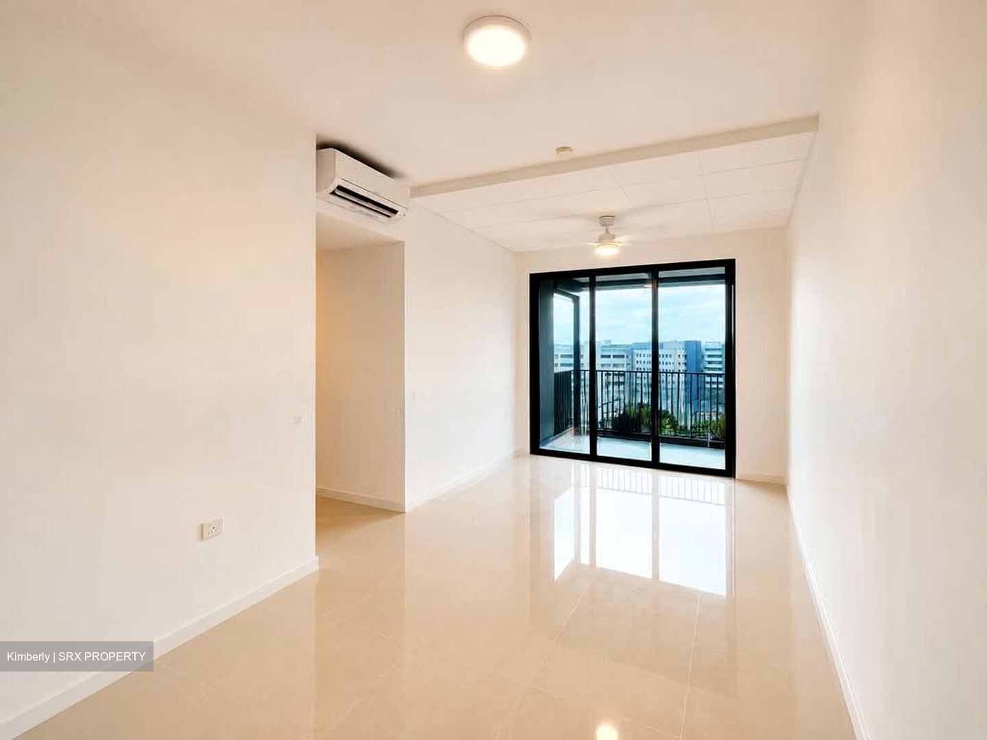 Treasure at Tampines (D18), Condominium #587787001